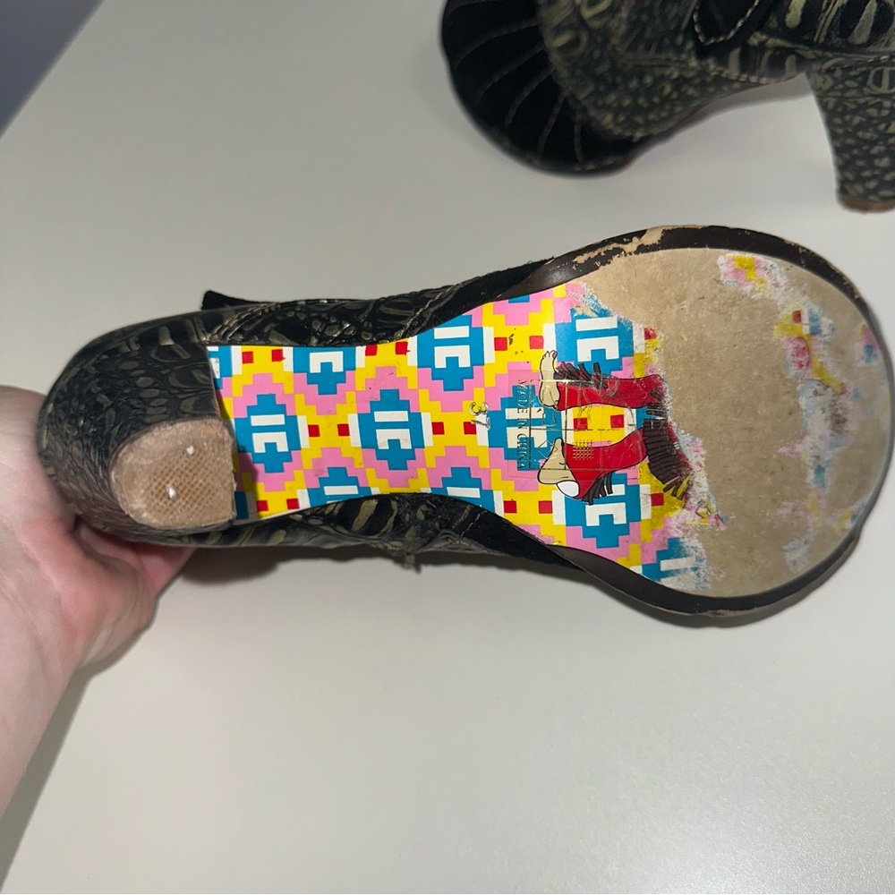 Irregular Choice Miaow Black and Gold Women's Aligator Heeled Ankle Boots 37 - Picture 4 of 9